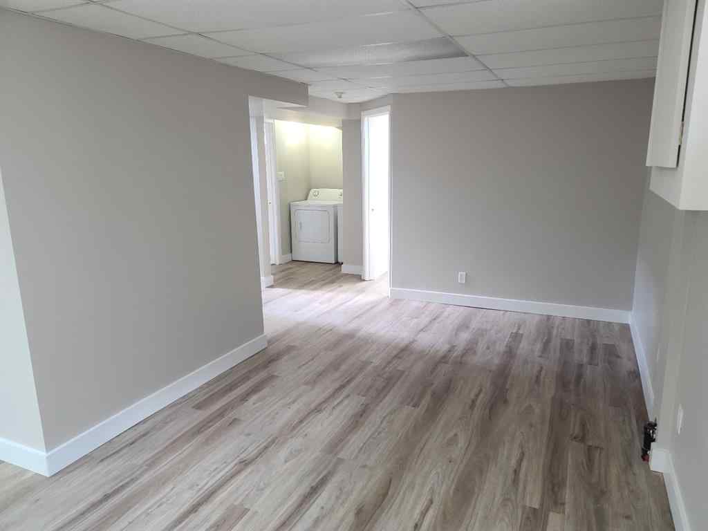 MLS® A2248072 - 8309 101 Avenue  in Rolling Hills Peace River, Residential