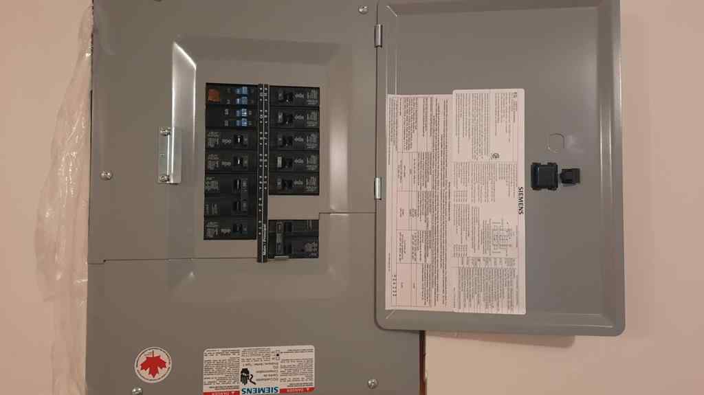 MLS® A2248073 - 240 2 Avenue  in East Coulee Drumheller, Residential