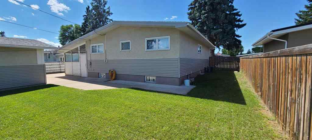 MLS® A2248076 - 5613 55 Street  in NONE Taber, Residential