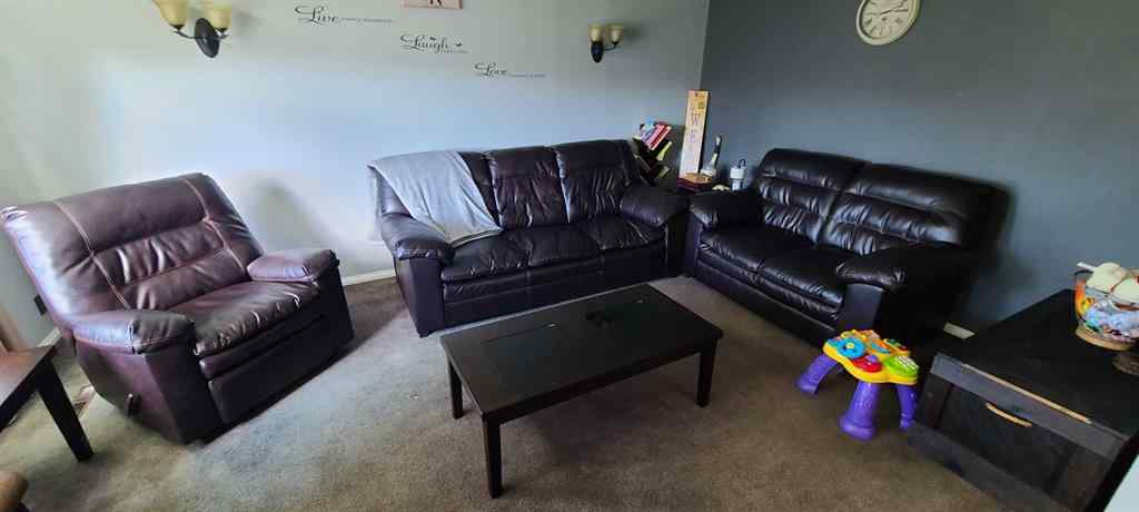MLS® A2248076 - 5613 55 Street  in NONE Taber, Residential