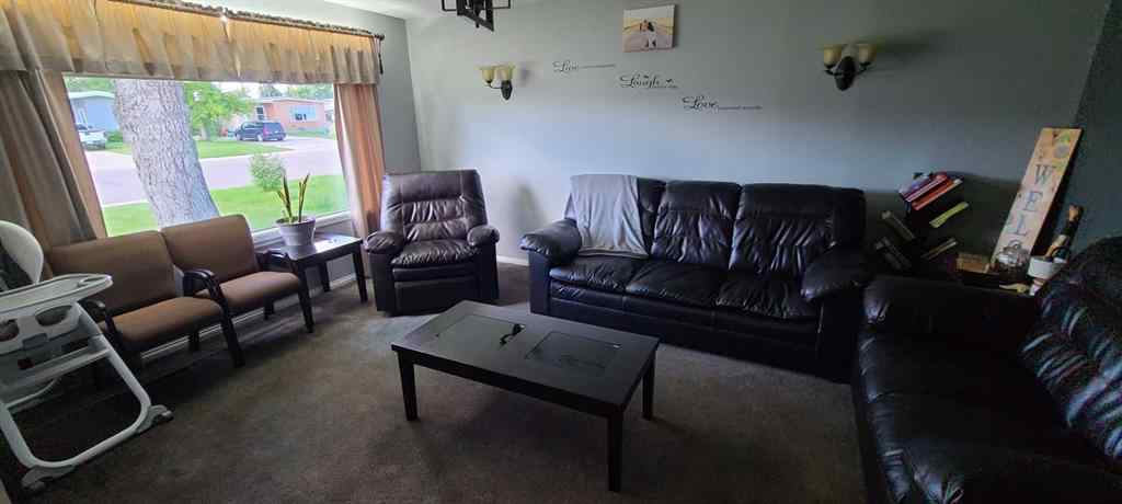 MLS® A2248076 - 5613 55 Street  in NONE Taber, Residential