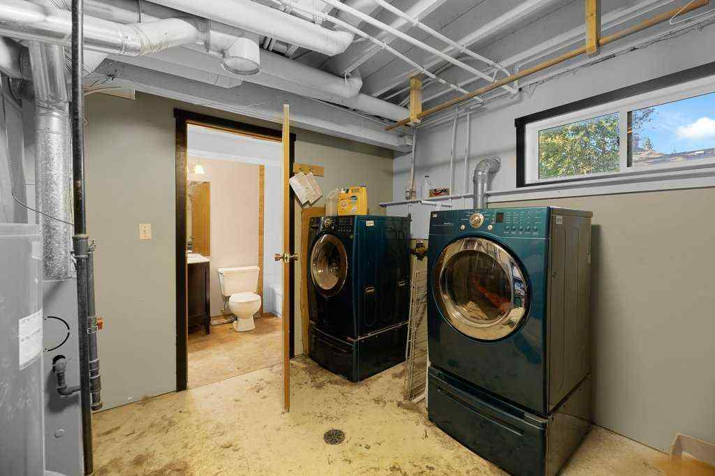 MLS® A2248078 - 5213 50 Street  in NONE Bentley, Residential