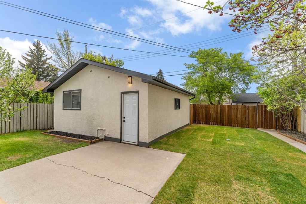MLS® A2248079 - 1512 Robson Crescent SE in Albert Park/Radisson Heights Calgary, Residential