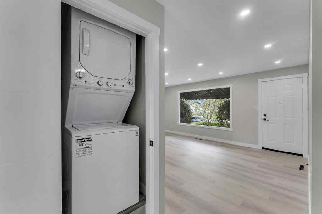 MLS® A2248079 - 1512 Robson Crescent SE in Albert Park/Radisson Heights Calgary, Residential