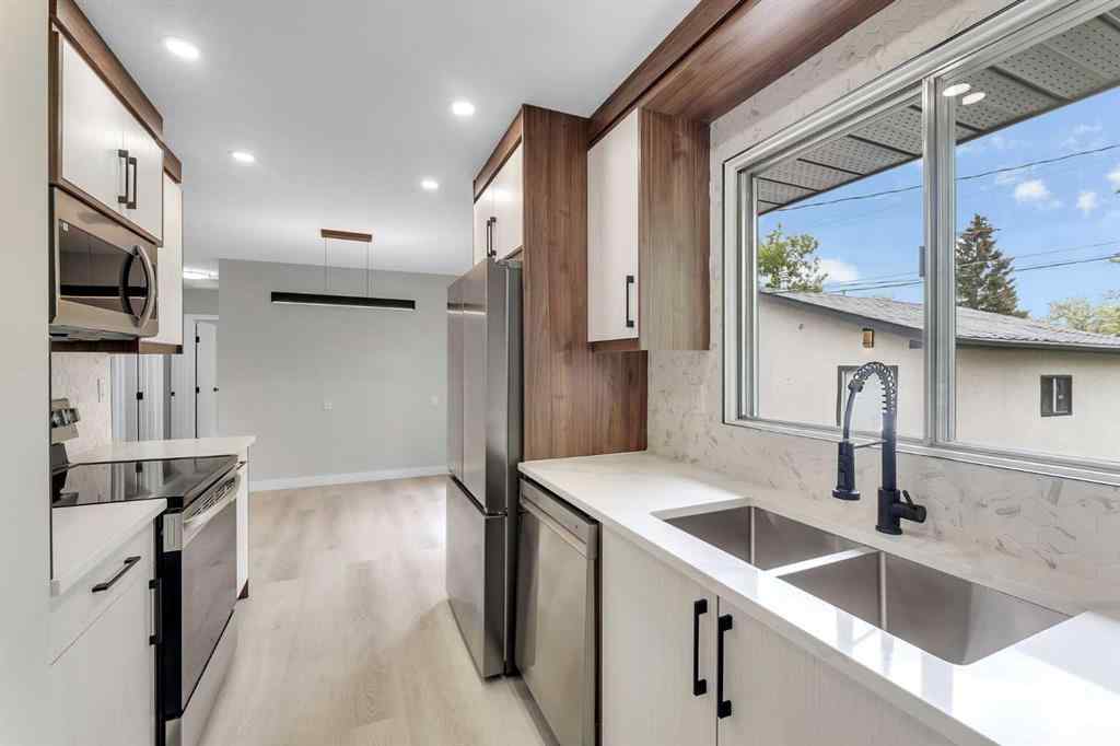 MLS® A2248079 - 1512 Robson Crescent SE in Albert Park/Radisson Heights Calgary, Residential