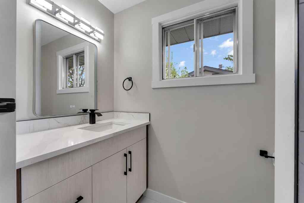 MLS® A2248079 - 1512 Robson Crescent SE in Albert Park/Radisson Heights Calgary, Residential