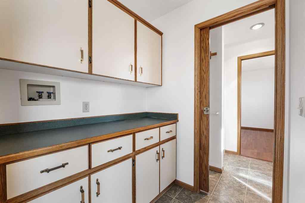 MLS® A2248085 - 10 Pan Am Street  in NONE Swan Hills, Residential