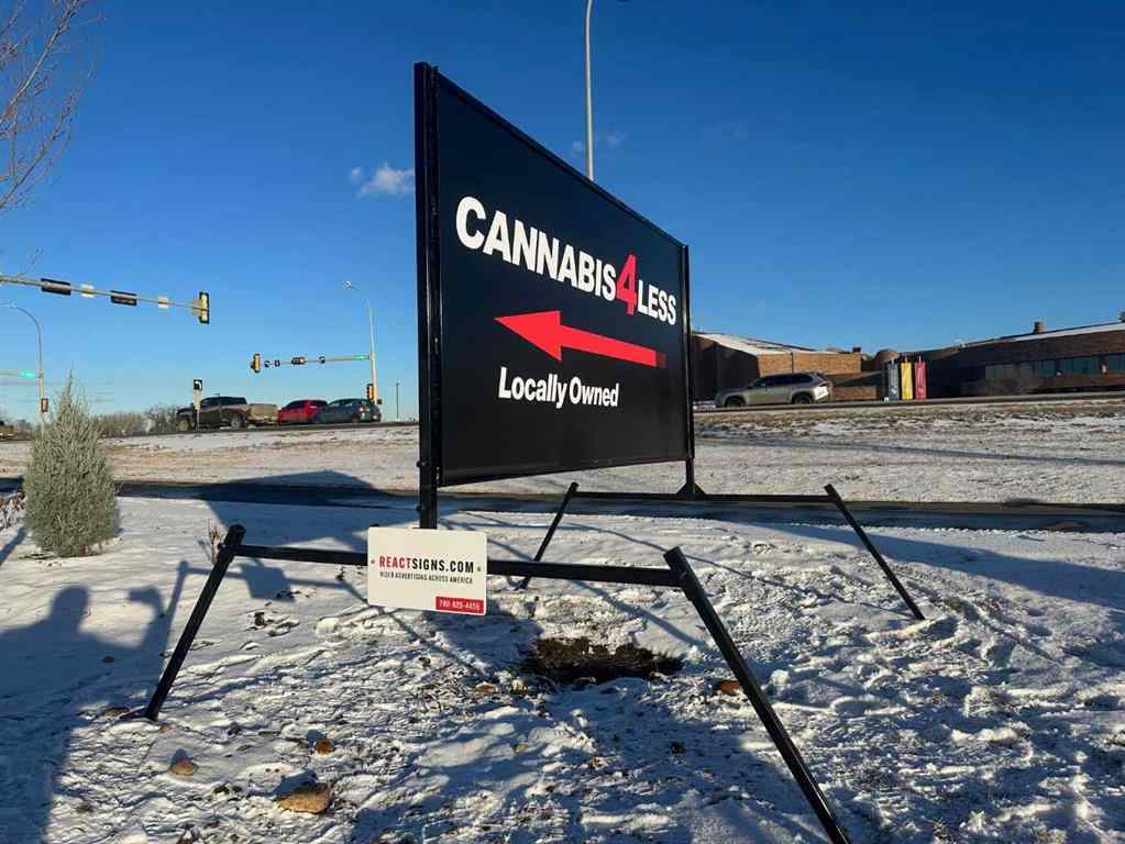 MLS® A2248093 - 8846 70 Avenue  in Countryside North Grande Prairie, Commercial