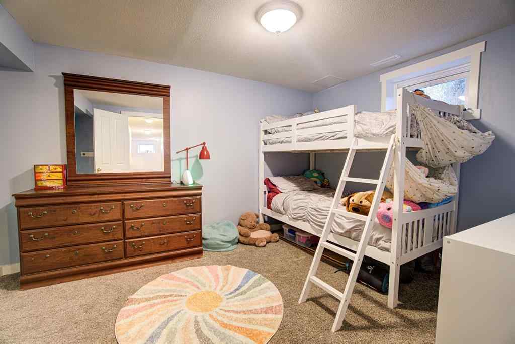 MLS® A2248100 - 351 49 Avenue W in NONE Claresholm, Residential
