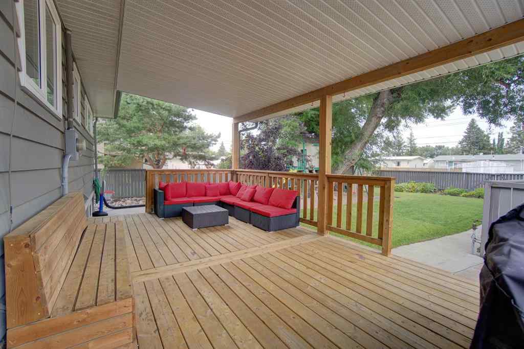 MLS® A2248100 - 351 49 Avenue W in NONE Claresholm, Residential