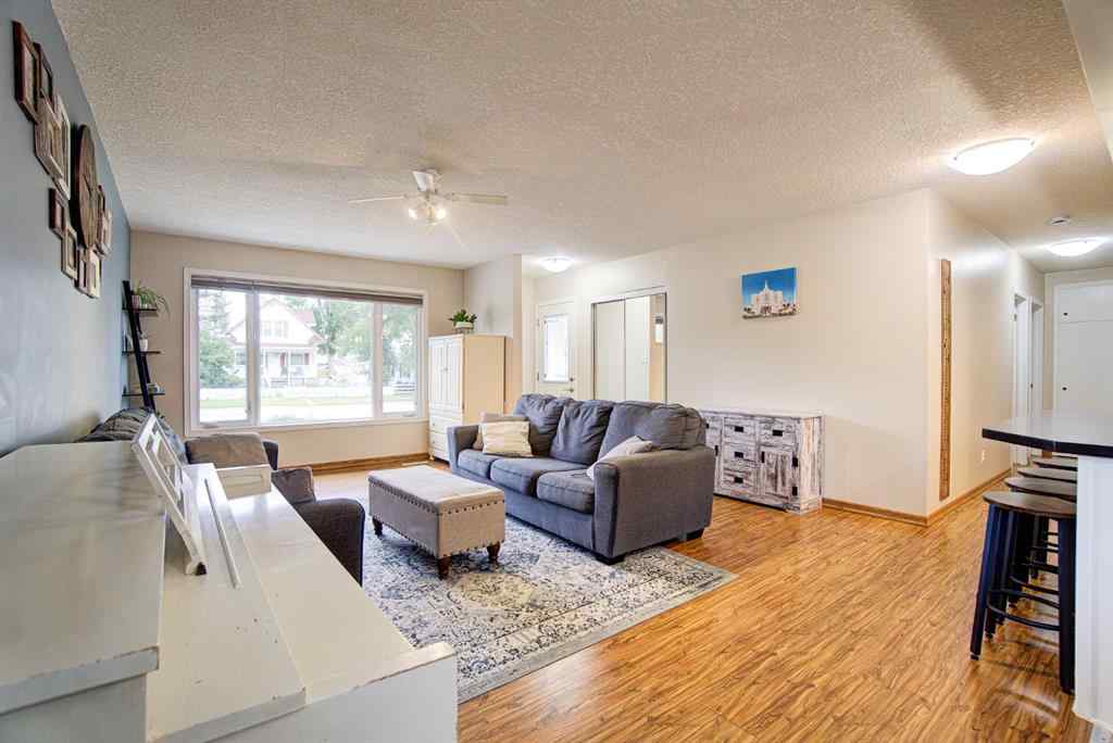 MLS® A2248100 - 351 49 Avenue W in NONE Claresholm, Residential
