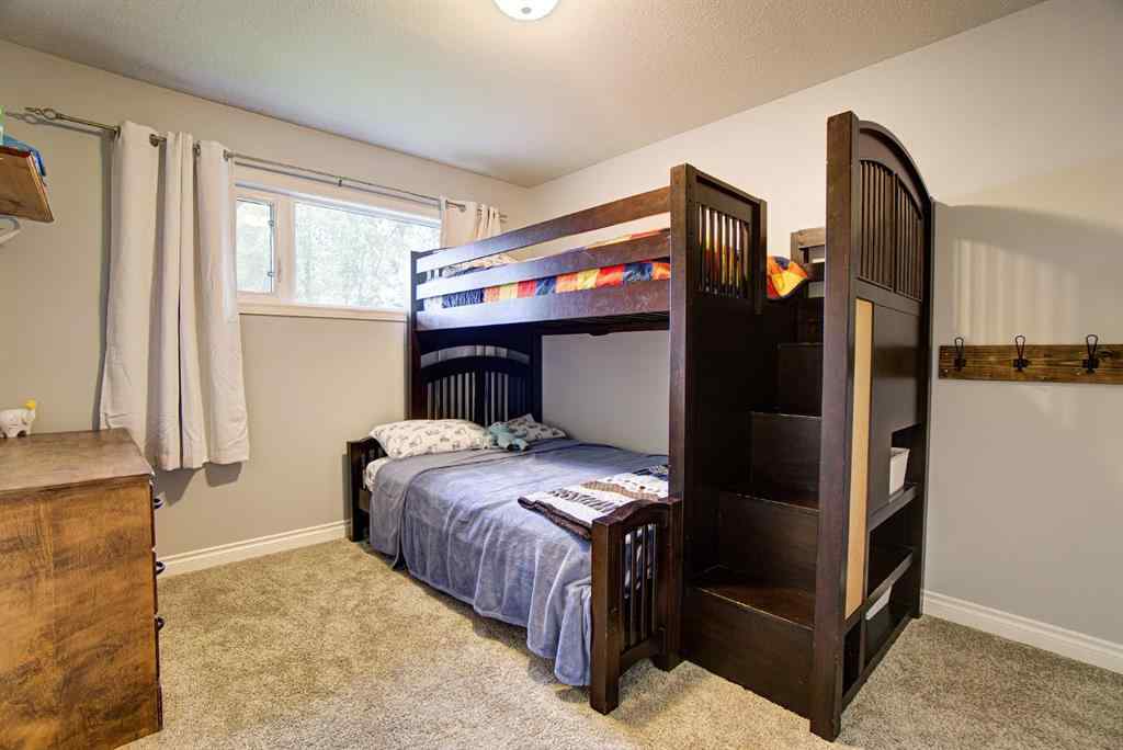 MLS® A2248100 - 351 49 Avenue W in NONE Claresholm, Residential