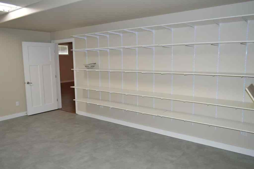 MLS® A2248102 - 5502 50 Avenue  in NONE Killam, Residential