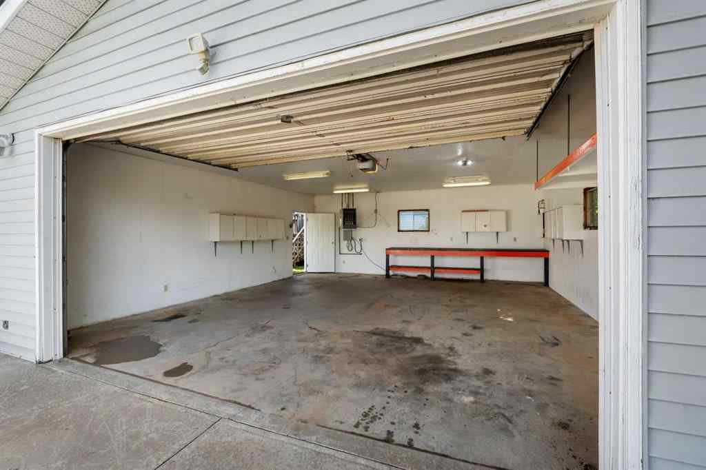 MLS® A2248110 - 16 Atkinson Crescent  in NONE Whitecourt, Residential