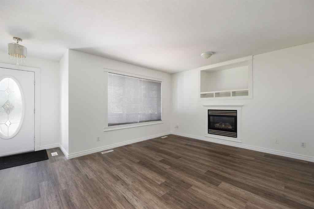MLS® A2248112 - 206 Smallwood Street  in Timberlea Fort McMurray, Residential