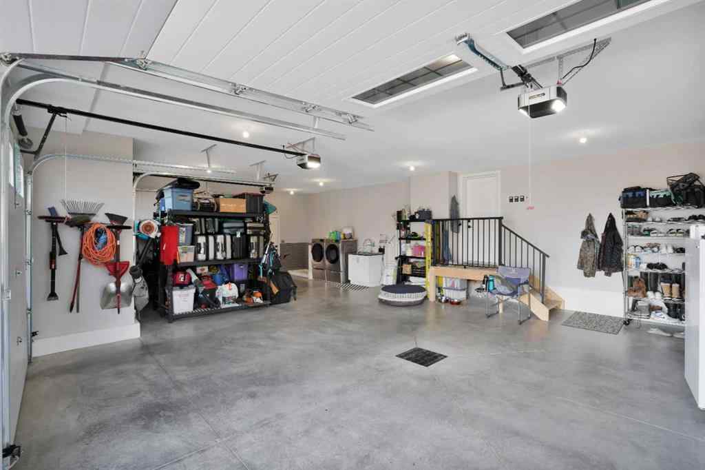 MLS® A2248120 - 10 Sweetgrass Place  in Sixty West Sylvan Lake, Residential