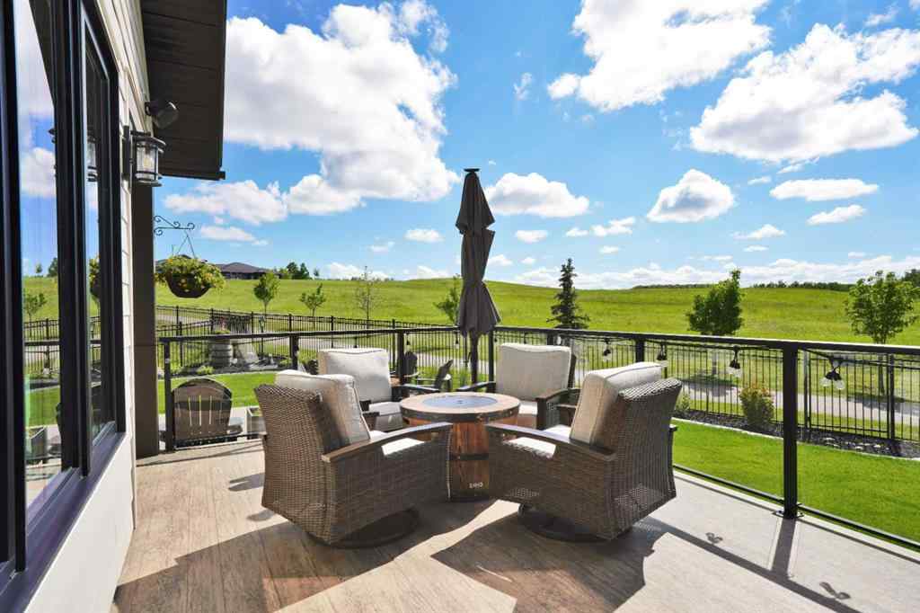 MLS® A2248120 - 10 Sweetgrass Place  in Sixty West Sylvan Lake, Residential