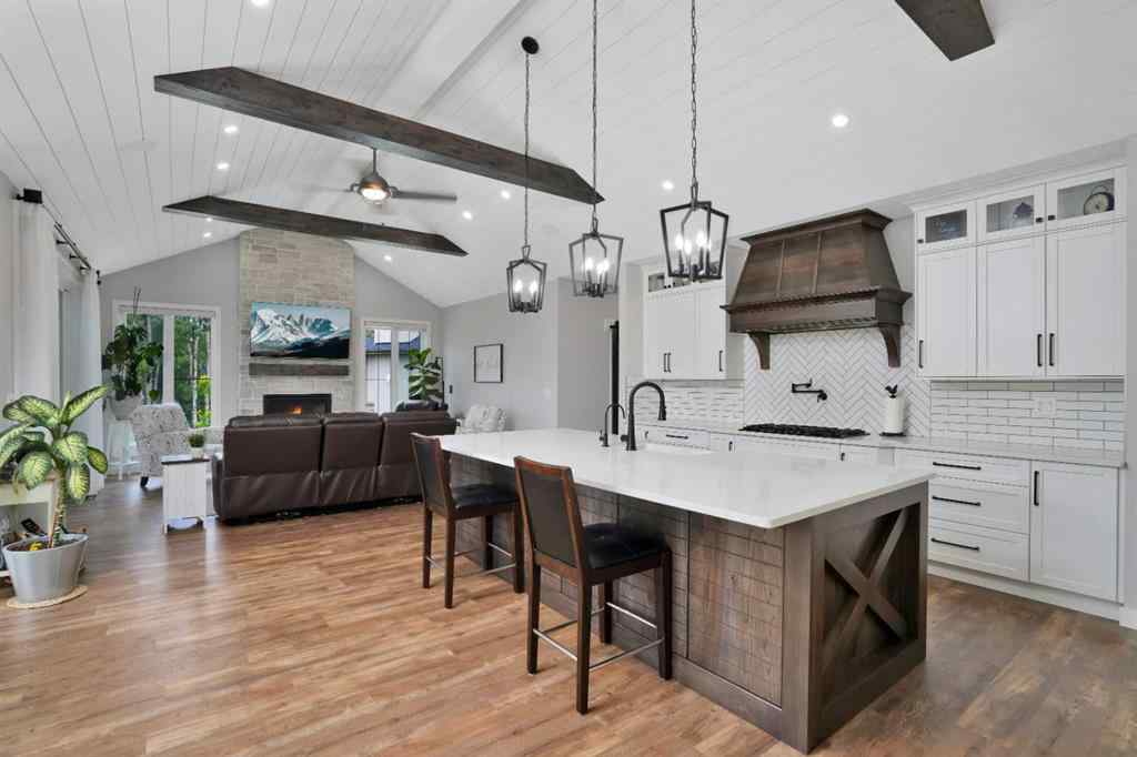 MLS® A2248120 - 10 Sweetgrass Place  in Sixty West Sylvan Lake, Residential
