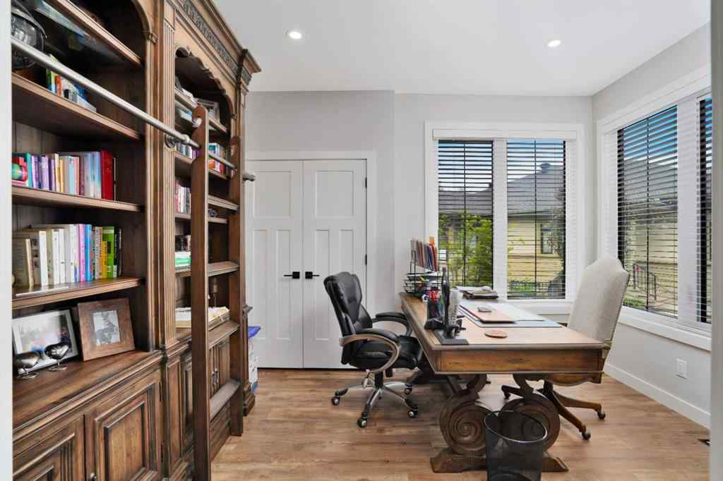 MLS® A2248120 - 10 Sweetgrass Place  in Sixty West Sylvan Lake, Residential