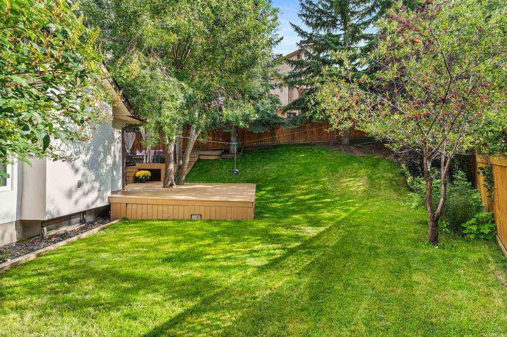 MLS® A2248121 - 113 Straddock Terrace SW in Strathcona Park Calgary, Residential