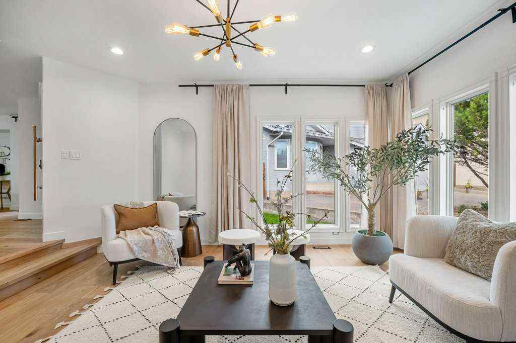 MLS® A2248121 - 113 Straddock Terrace SW in Strathcona Park Calgary, Residential