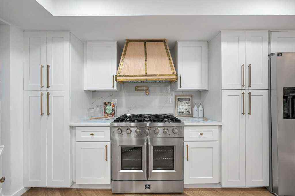 MLS® A2248121 - 113 Straddock Terrace SW in Strathcona Park Calgary, Residential