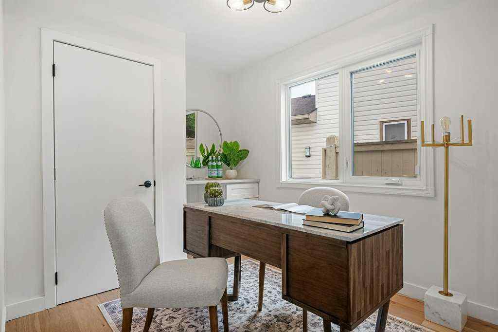 MLS® A2248121 - 113 Straddock Terrace SW in Strathcona Park Calgary, Residential