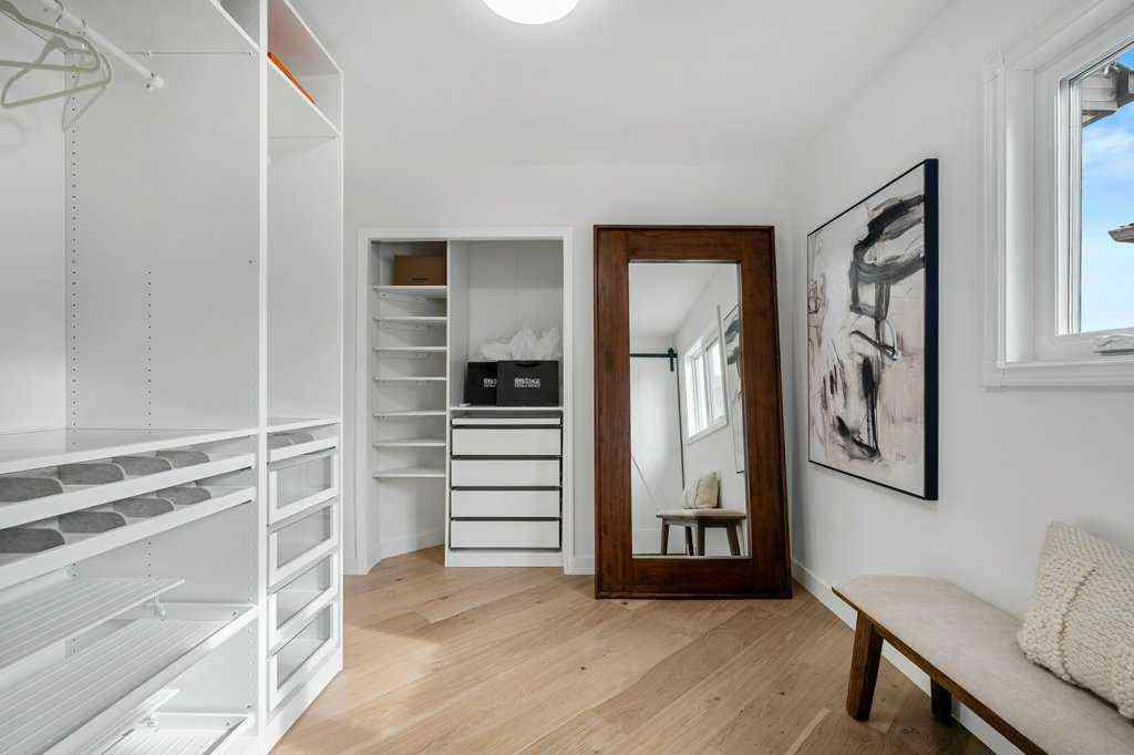 MLS® A2248121 - 113 Straddock Terrace SW in Strathcona Park Calgary, Residential