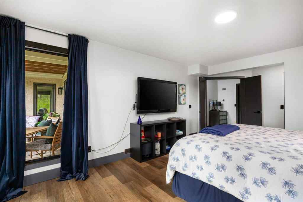 MLS® A2248122 - 38 Sunrise Way  in Priddis Greens Priddis Greens, Residential