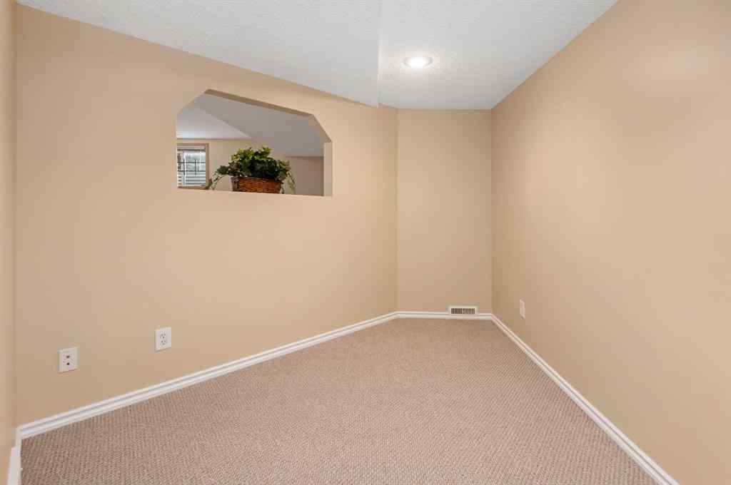 MLS® A2248124 - 315 De Foras Close NW in High River Golf Course High River, Residential