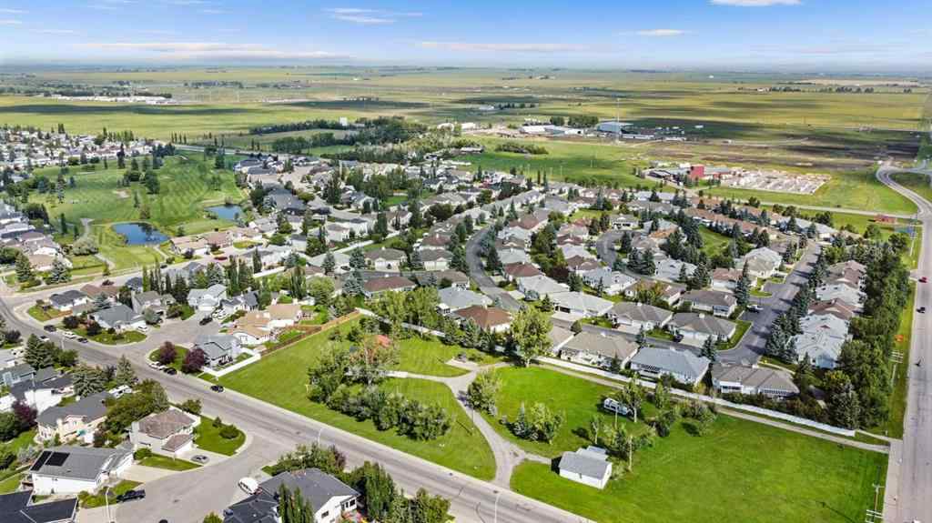 MLS® A2248124 - 315 De Foras Close NW in High River Golf Course High River, Residential
