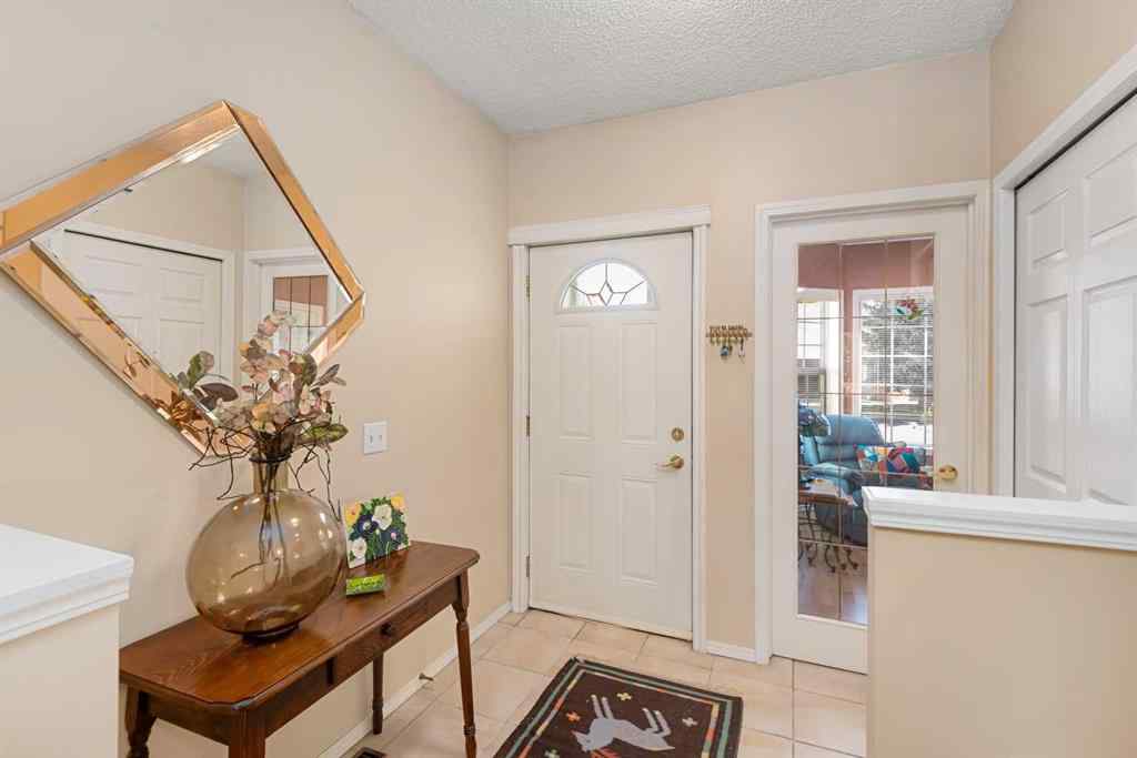 MLS® A2248124 - 315 De Foras Close NW in High River Golf Course High River, Residential