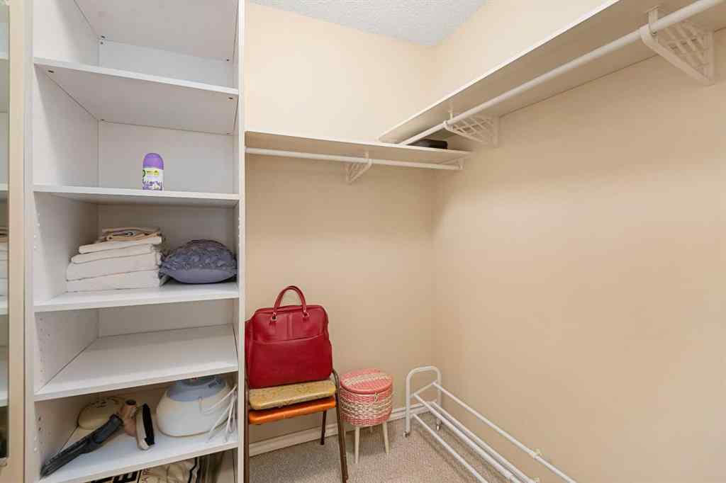 MLS® A2248124 - 315 De Foras Close NW in High River Golf Course High River, Residential