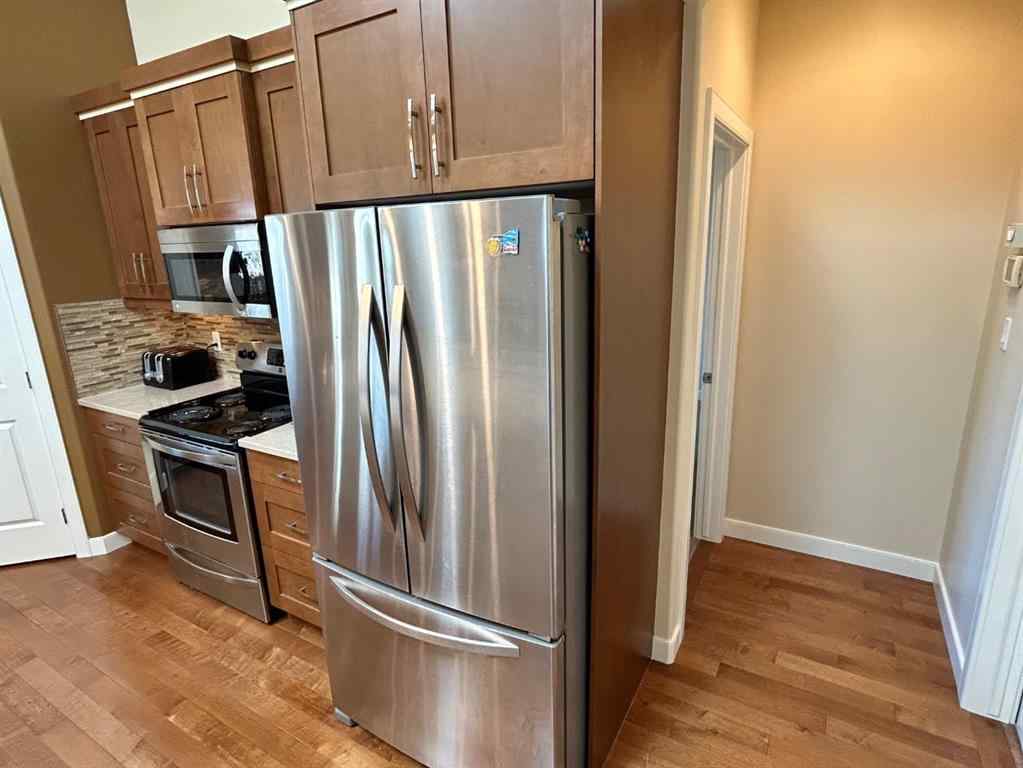 MLS® A2248127 - 330 Sixmile Lane S in Southgate Lethbridge, Residential