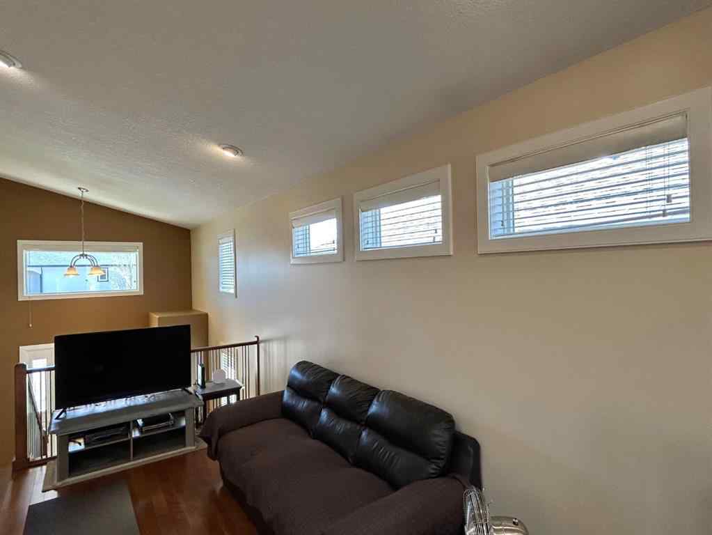 MLS® A2248127 - 330 Sixmile Lane S in Southgate Lethbridge, Residential