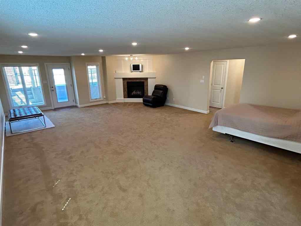 MLS® A2248127 - 330 Sixmile Lane S in Southgate Lethbridge, Residential