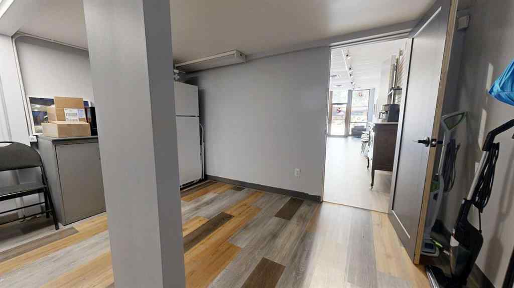 MLS® A2248134 - 604 3 Avenue S in Downtown Lethbridge, Commercial