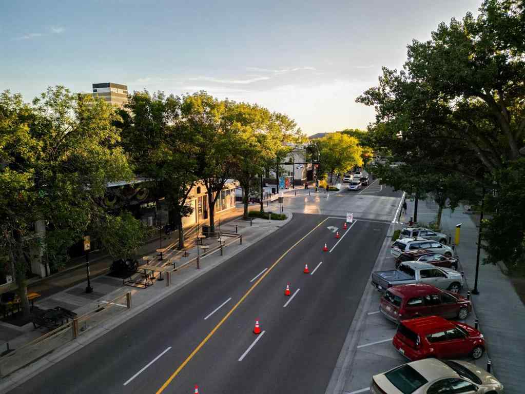 MLS® A2248134 - 604 3 Avenue S in Downtown Lethbridge, Commercial