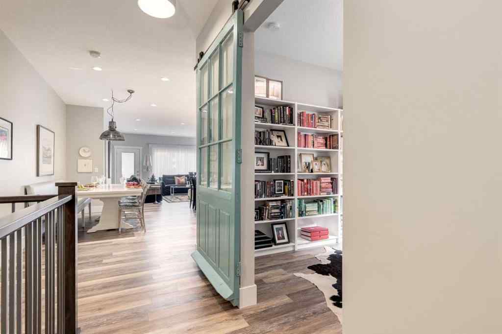 MLS® A2248142 - 95 Sierra Morena Manor SW in Signal Hill Calgary, Residential