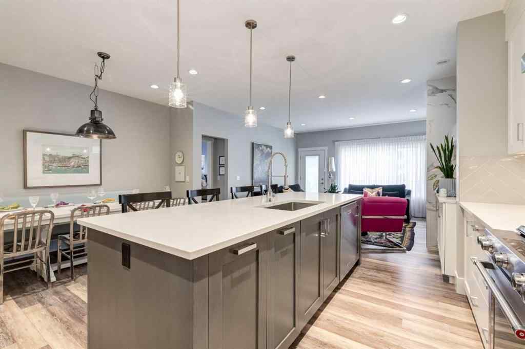 MLS® A2248142 - 95 Sierra Morena Manor SW in Signal Hill Calgary, Residential