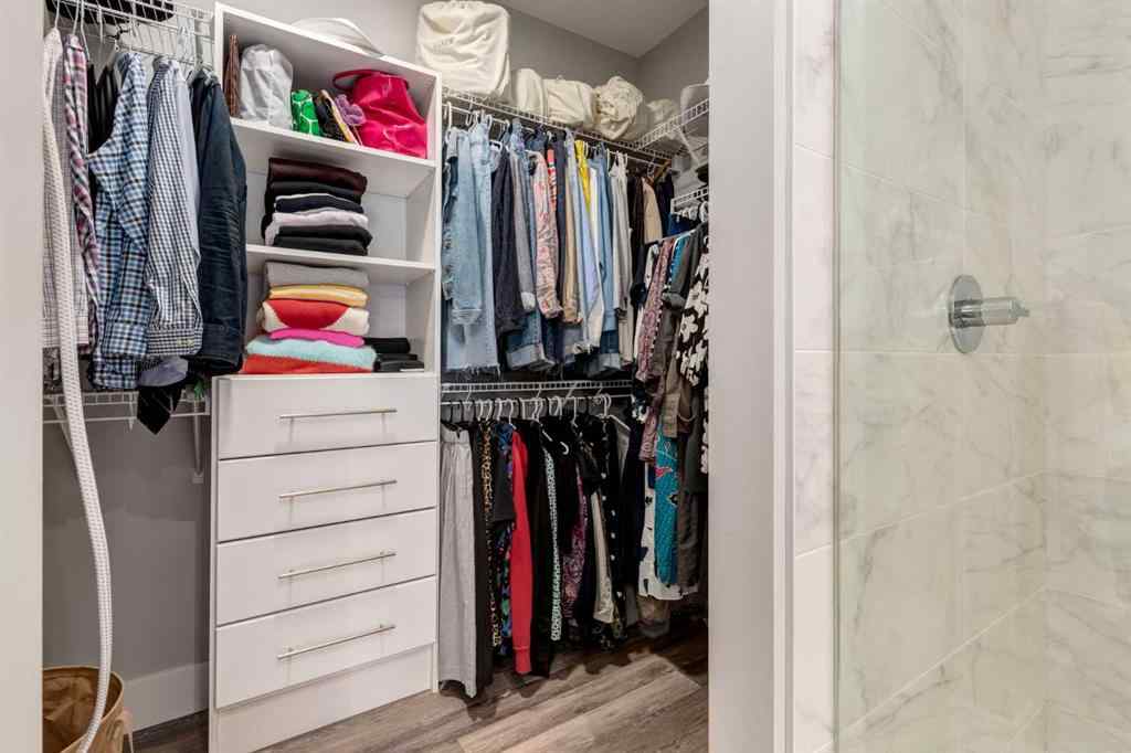 MLS® A2248142 - 95 Sierra Morena Manor SW in Signal Hill Calgary, Residential