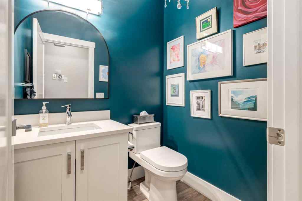 MLS® A2248142 - 95 Sierra Morena Manor SW in Signal Hill Calgary, Residential