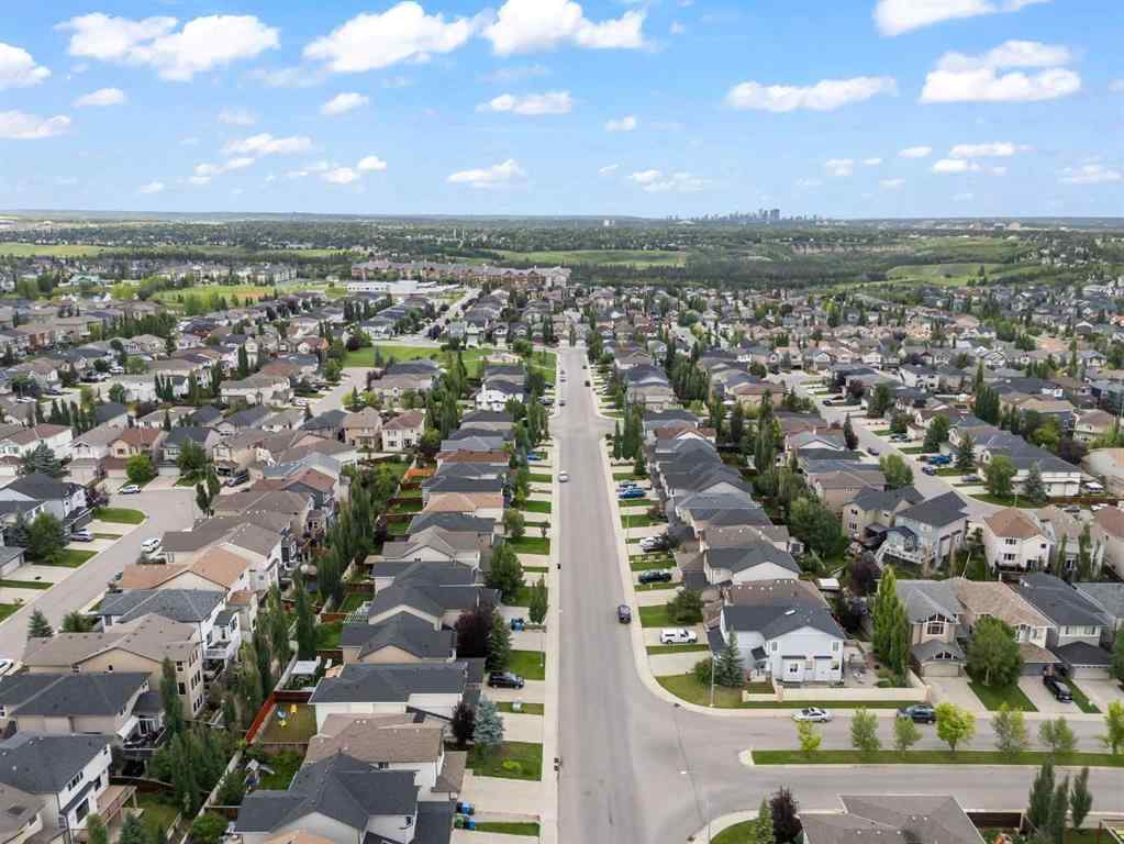 MLS® A2248144 - 263 Everoak Drive SW in Evergreen Calgary, Residential