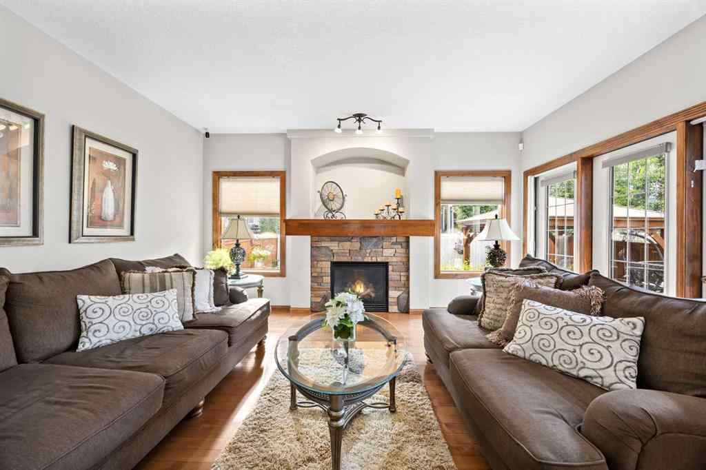 MLS® A2248144 - 263 Everoak Drive SW in Evergreen Calgary, Residential