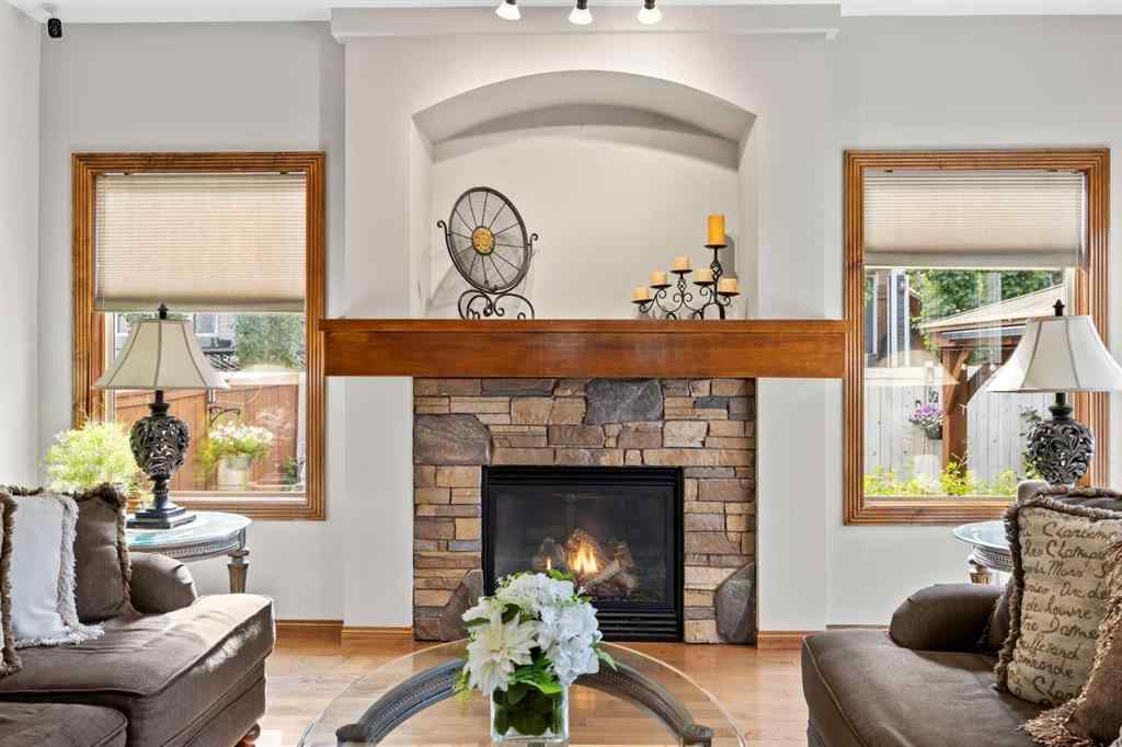 MLS® A2248144 - 263 Everoak Drive SW in Evergreen Calgary, Residential