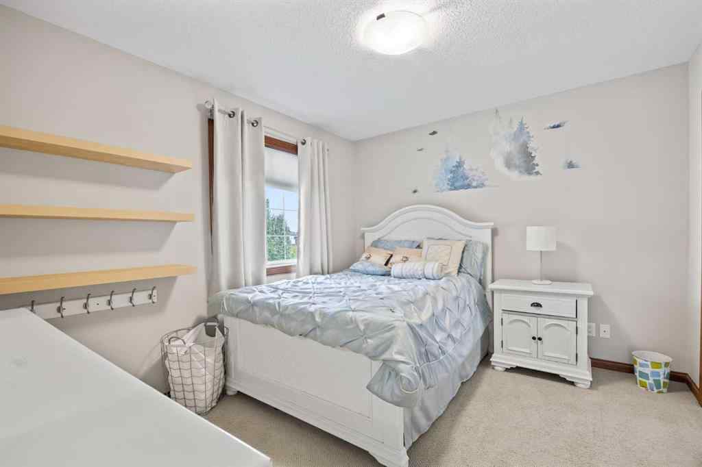 MLS® A2248144 - 263 Everoak Drive SW in Evergreen Calgary, Residential