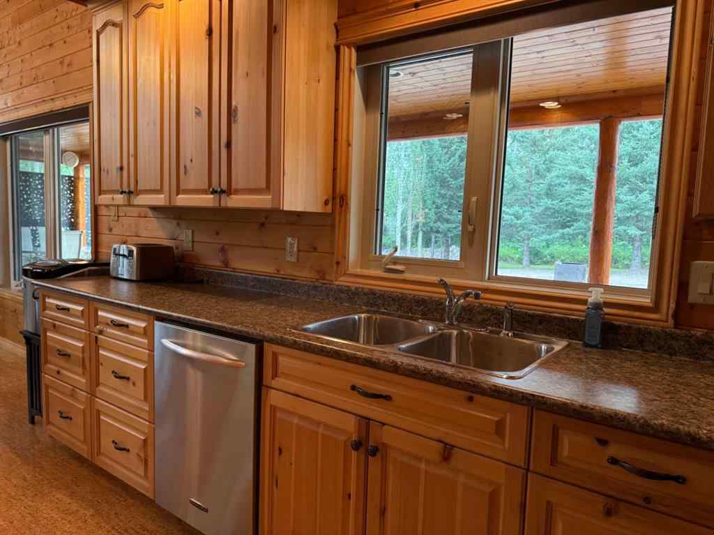 MLS® A2248154 - 115 Deerland Road  in NONE Lac Des Iles, Residential