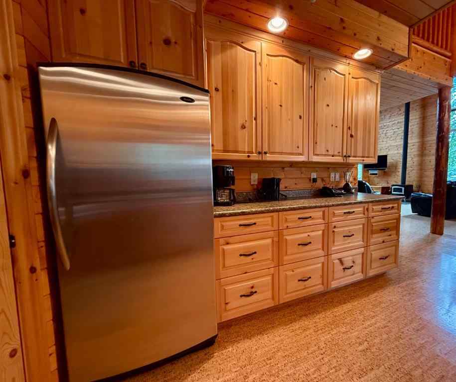 MLS® A2248154 - 115 Deerland Road  in NONE Lac Des Iles, Residential