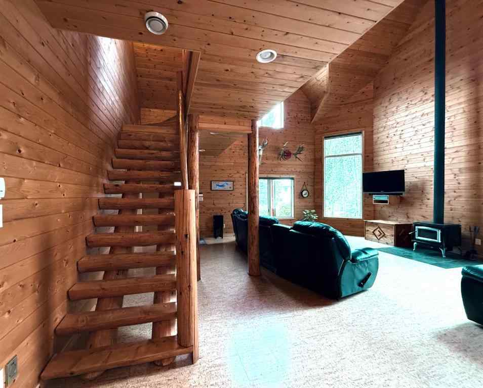 MLS® A2248154 - 115 Deerland Road  in NONE Lac Des Iles, Residential