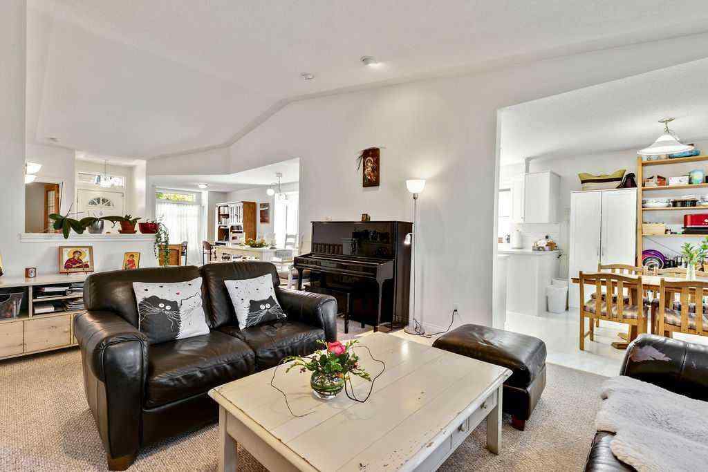 MLS® A2248155 - 145 Sierra Morena Green SW in Signal Hill Calgary, Residential